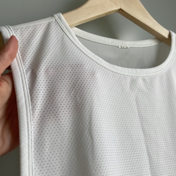 Fabletics Mesh Top - Picture 2 of 3